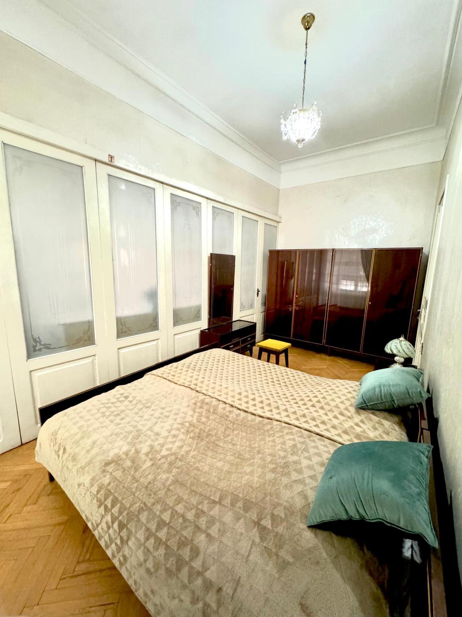 Authentic Old Tbilisi Apartment 외부 사진